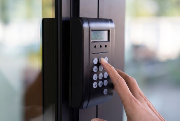 Access Control & Alarms